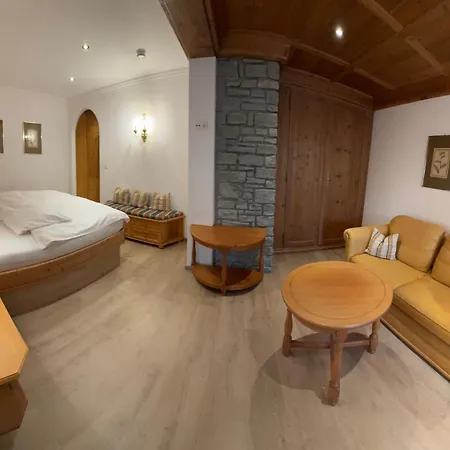 Barbarahof Alpenland Deluxe Apartment *