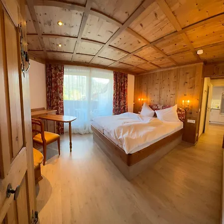 Barbarahof Alpenland Deluxe Apartment *